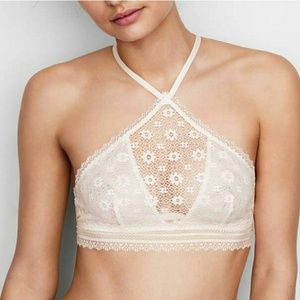 🔥 NWOT Victoria's Secret Lace Bralette